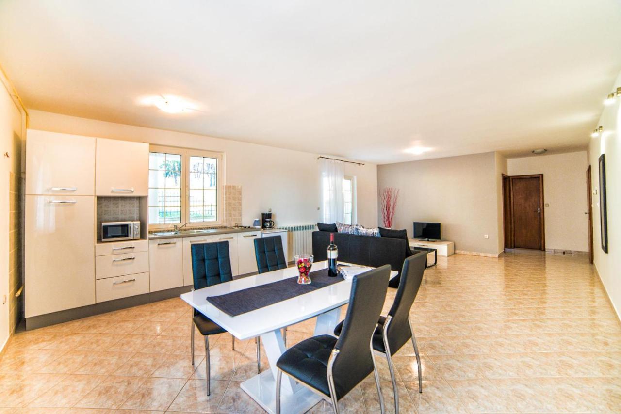 Apartments Ori Pula Dış mekan fotoğraf