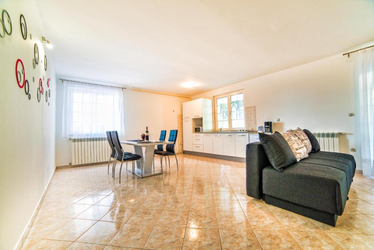 Apartments Ori Pula Dış mekan fotoğraf