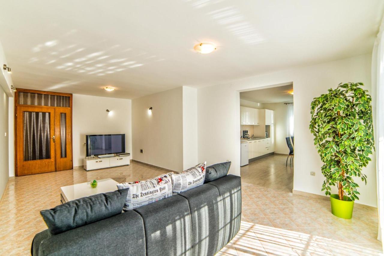 Apartments Ori Pula Dış mekan fotoğraf